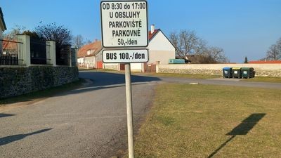 parkoviste-rovne.jpeg